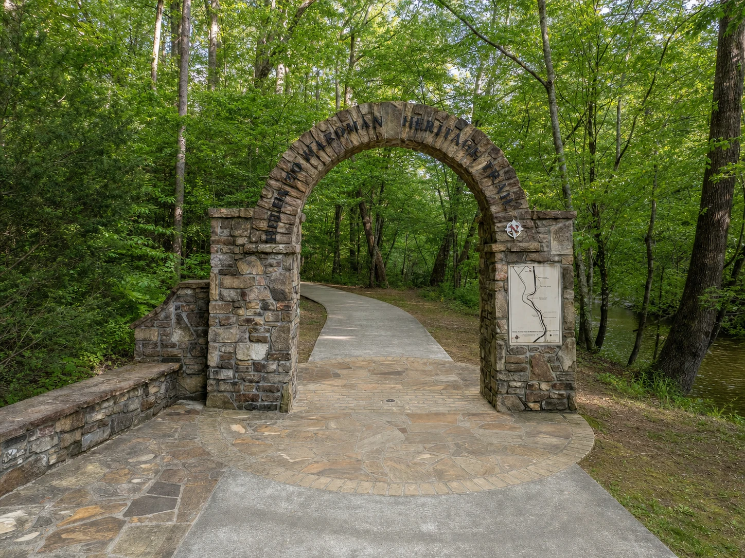 Helen to Hardman Heritage Trail