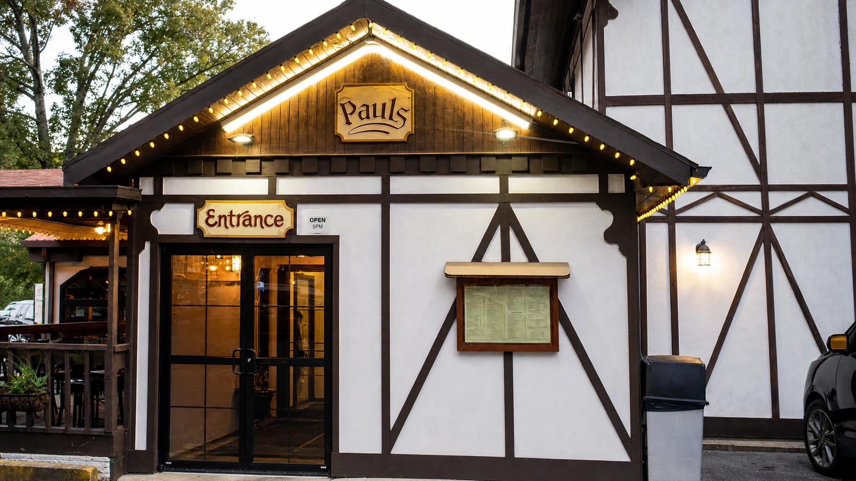 Paul's Steakhouse