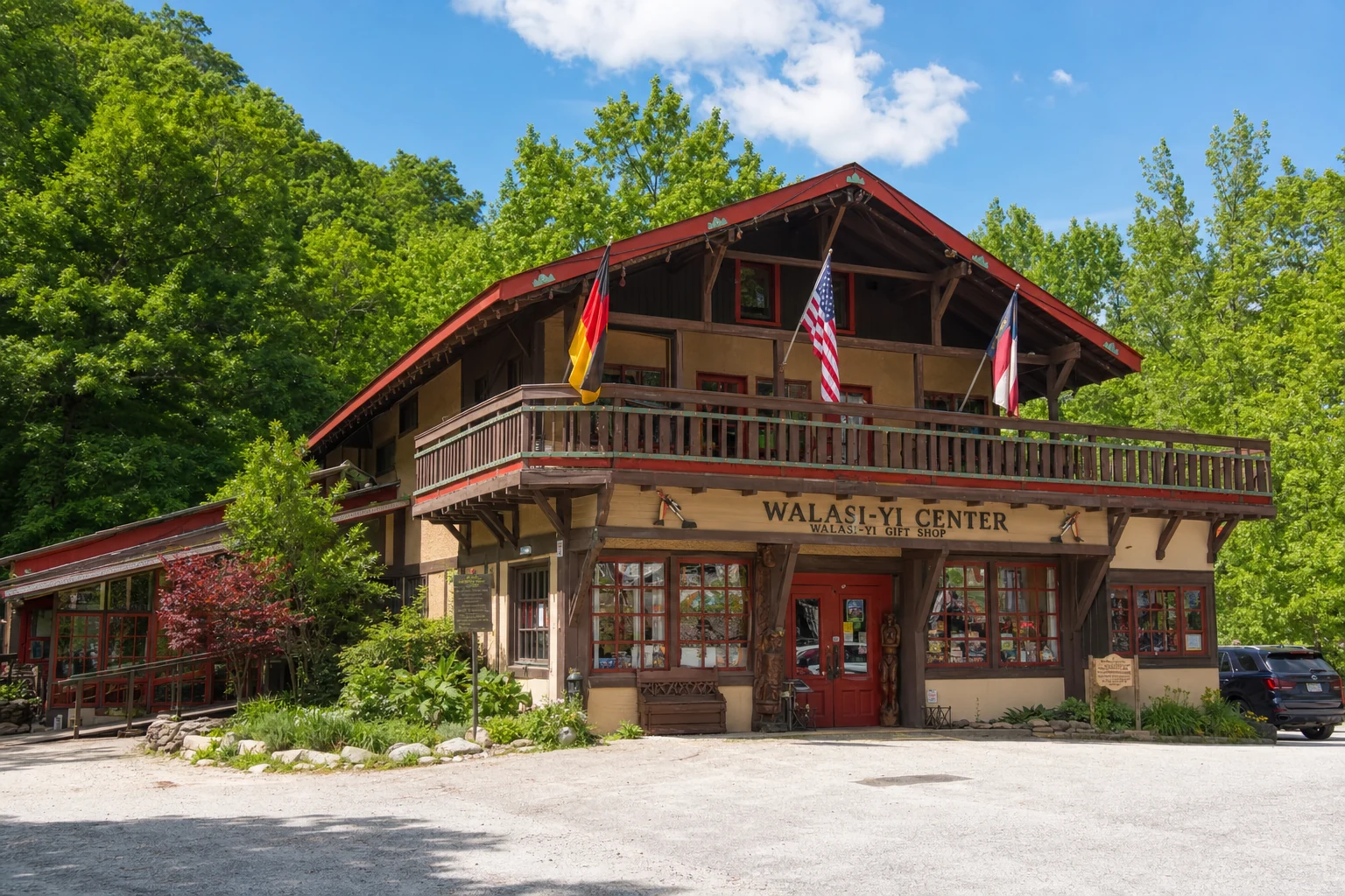 Walasi-Yi Center at Neels Gap