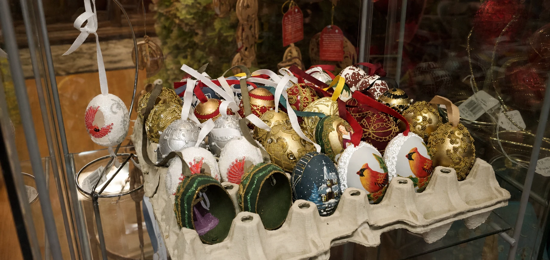 The Christmas Shoppe Ornament Display