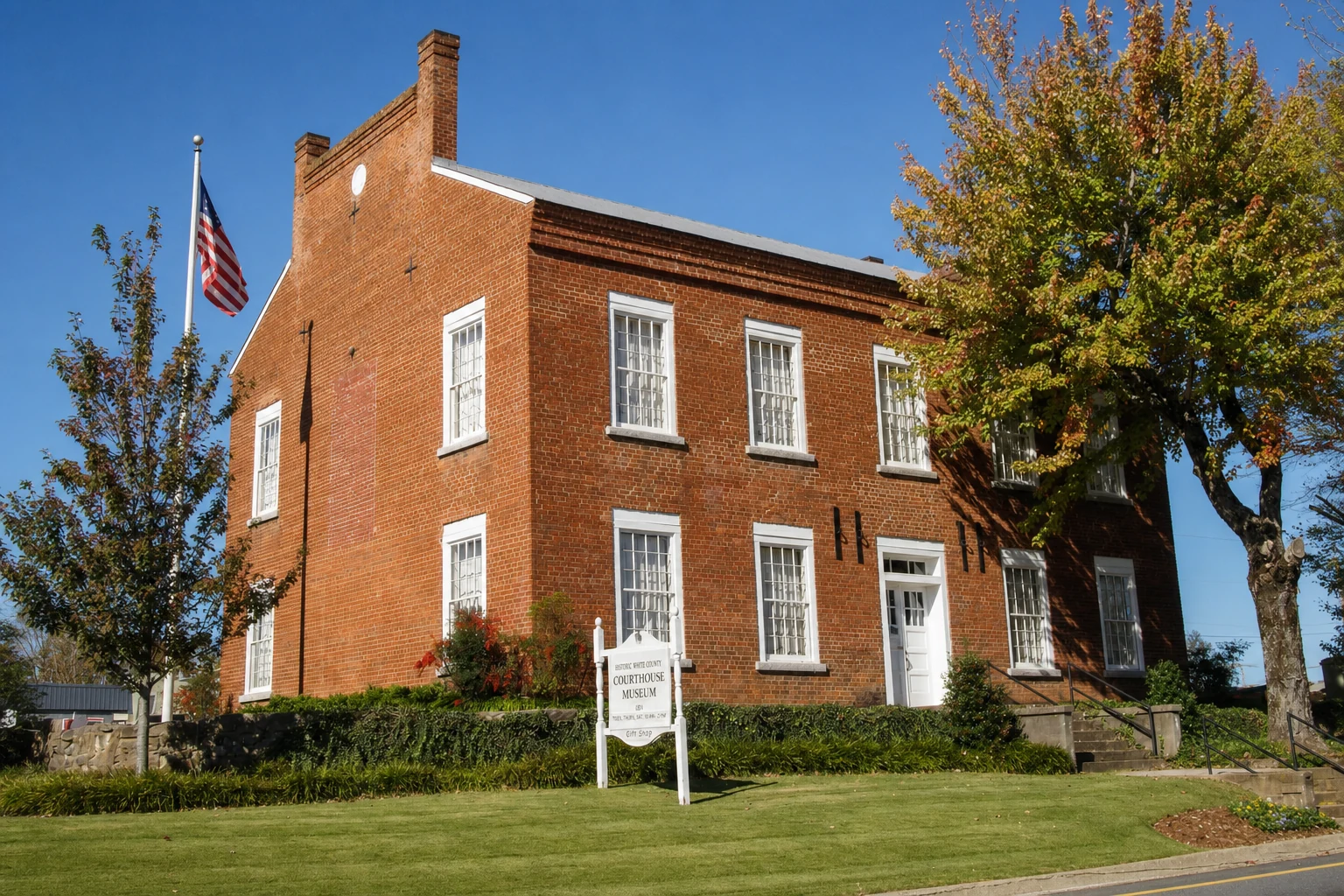 Old White County Courthouse
