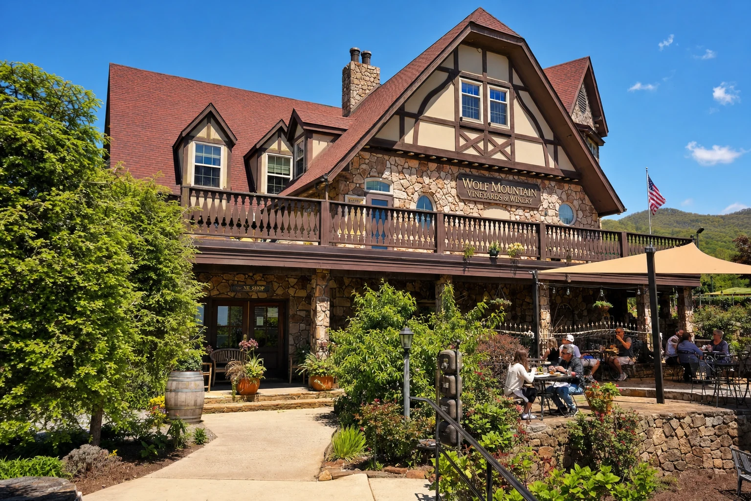 Wolf Mountain Vineyards & Winery