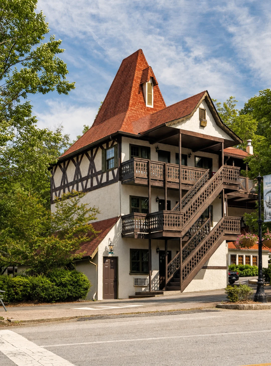 Helendorf River Inn