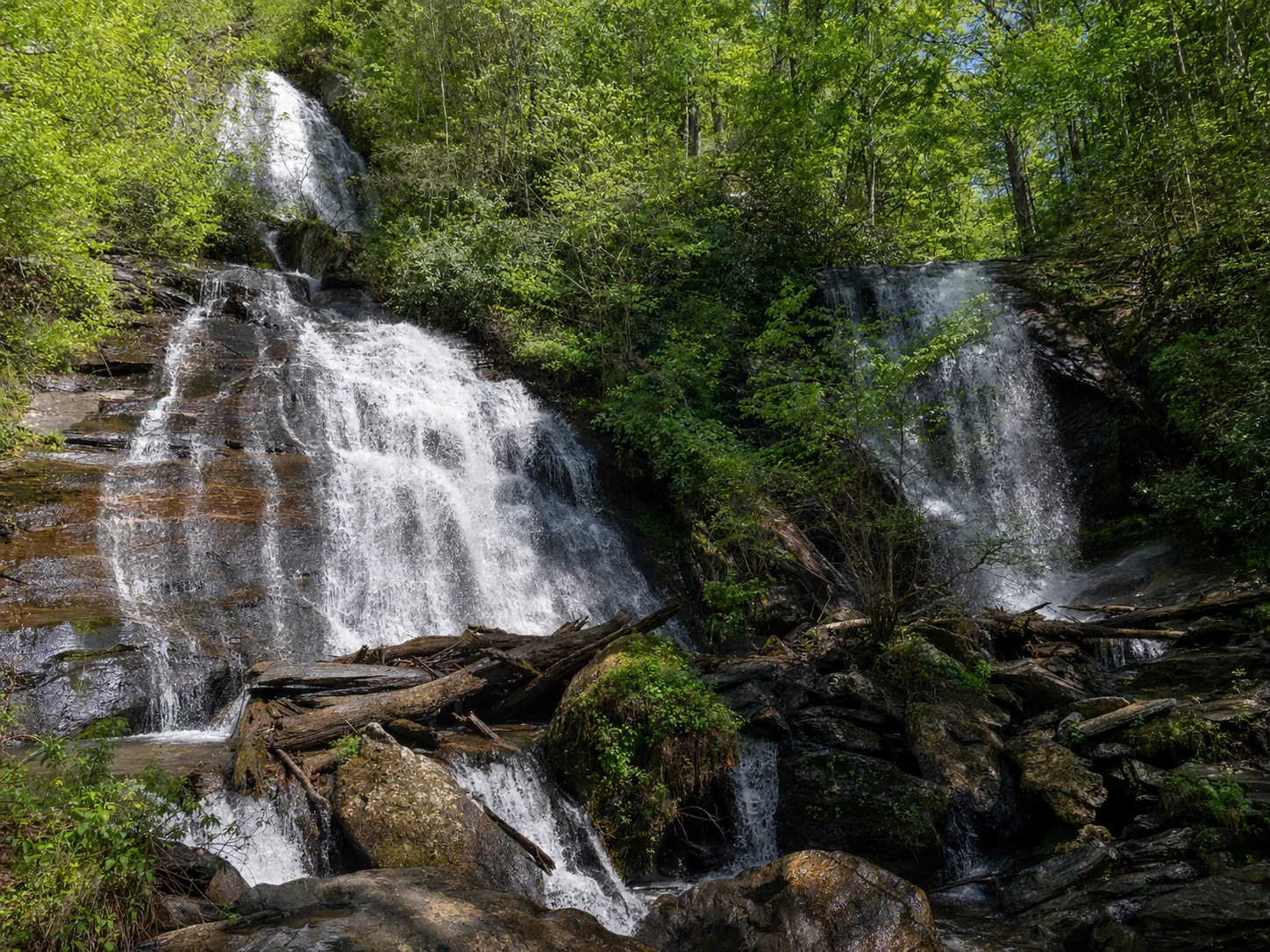Anna Ruby Falls