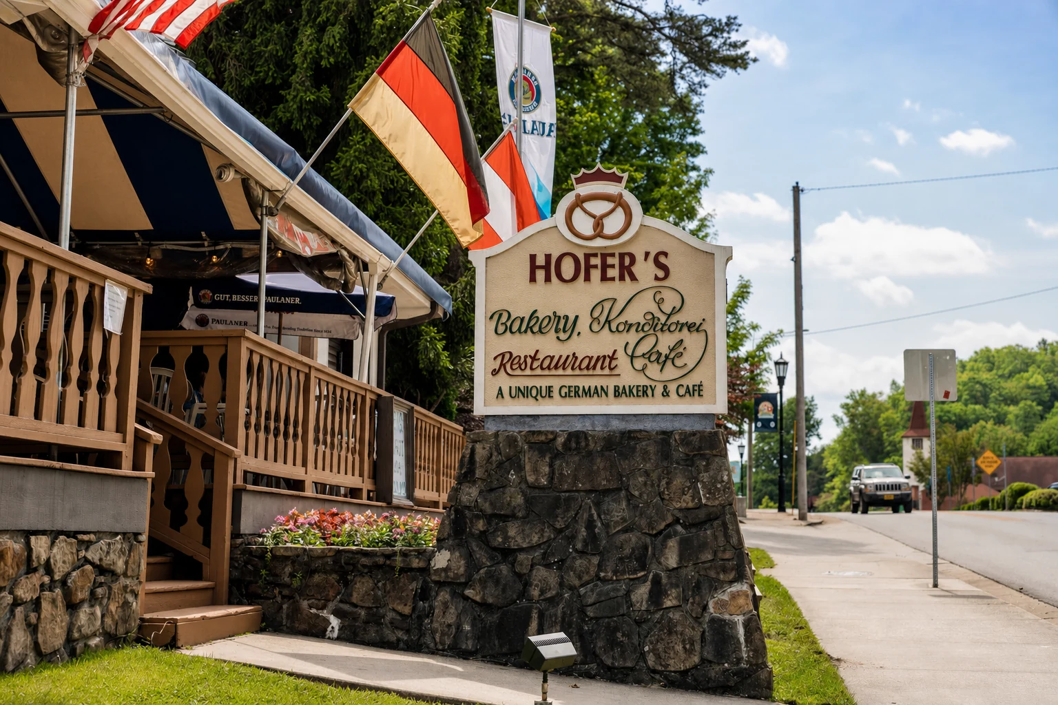 Hofer's Bakery & Cafe