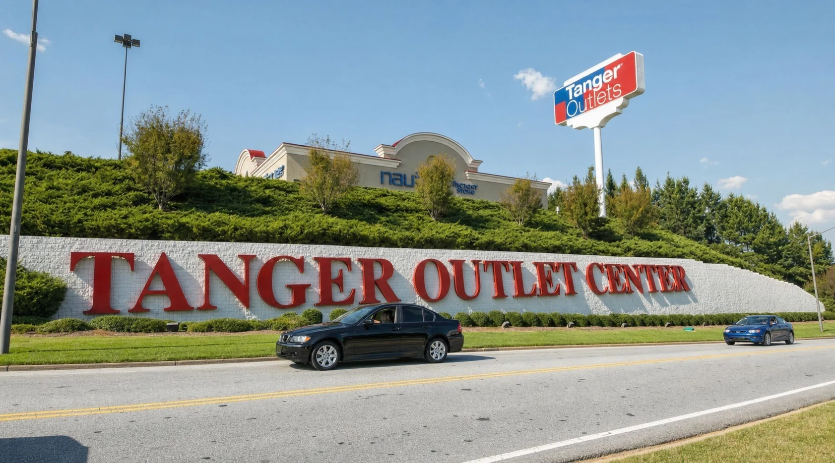 Tanger Outlets Commerce