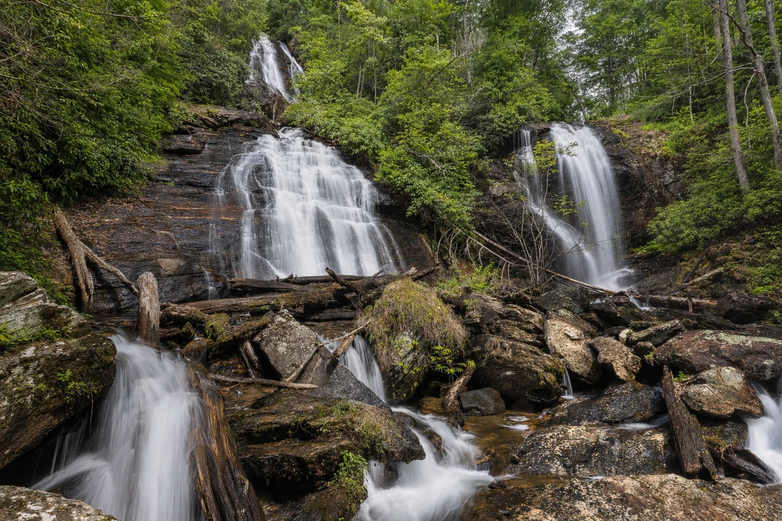 Anna Ruby Falls