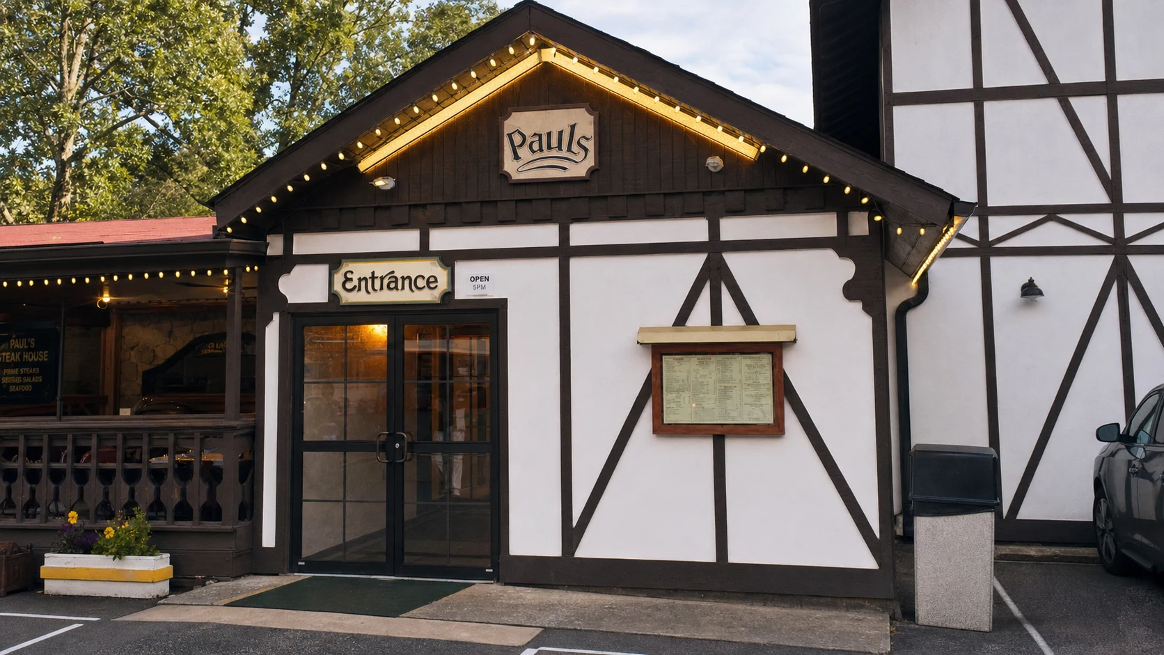 Paul's Steakhouse