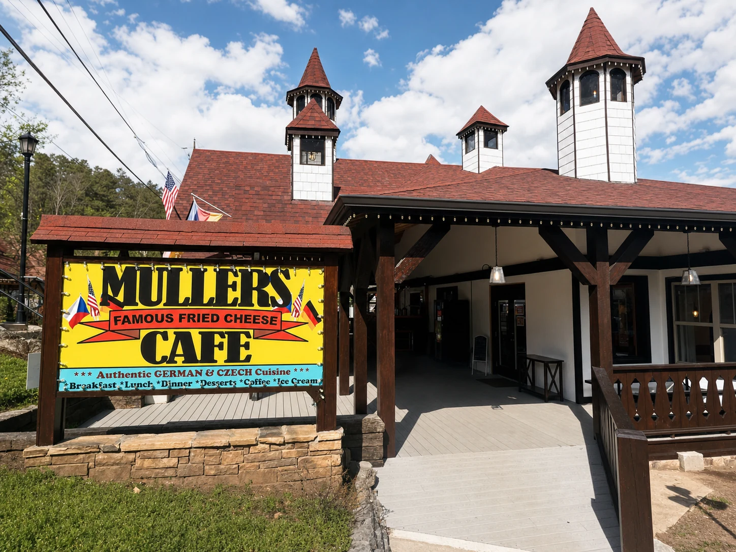 Muller's Famous Fried Cheese Cafe