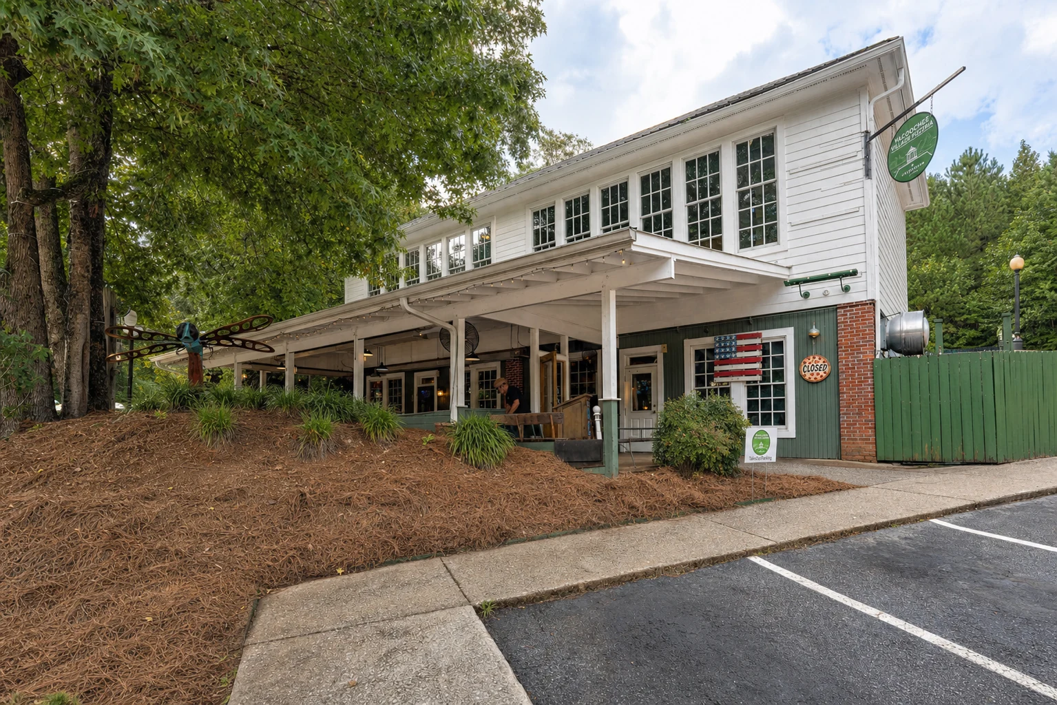 Nacoochee Village Pizzeria