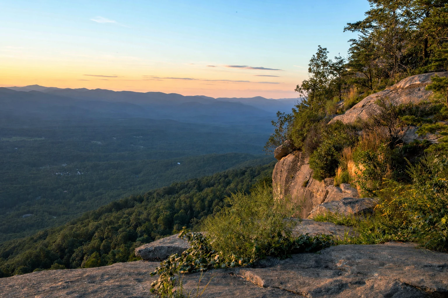 Yonah Mountain Hiking Trail