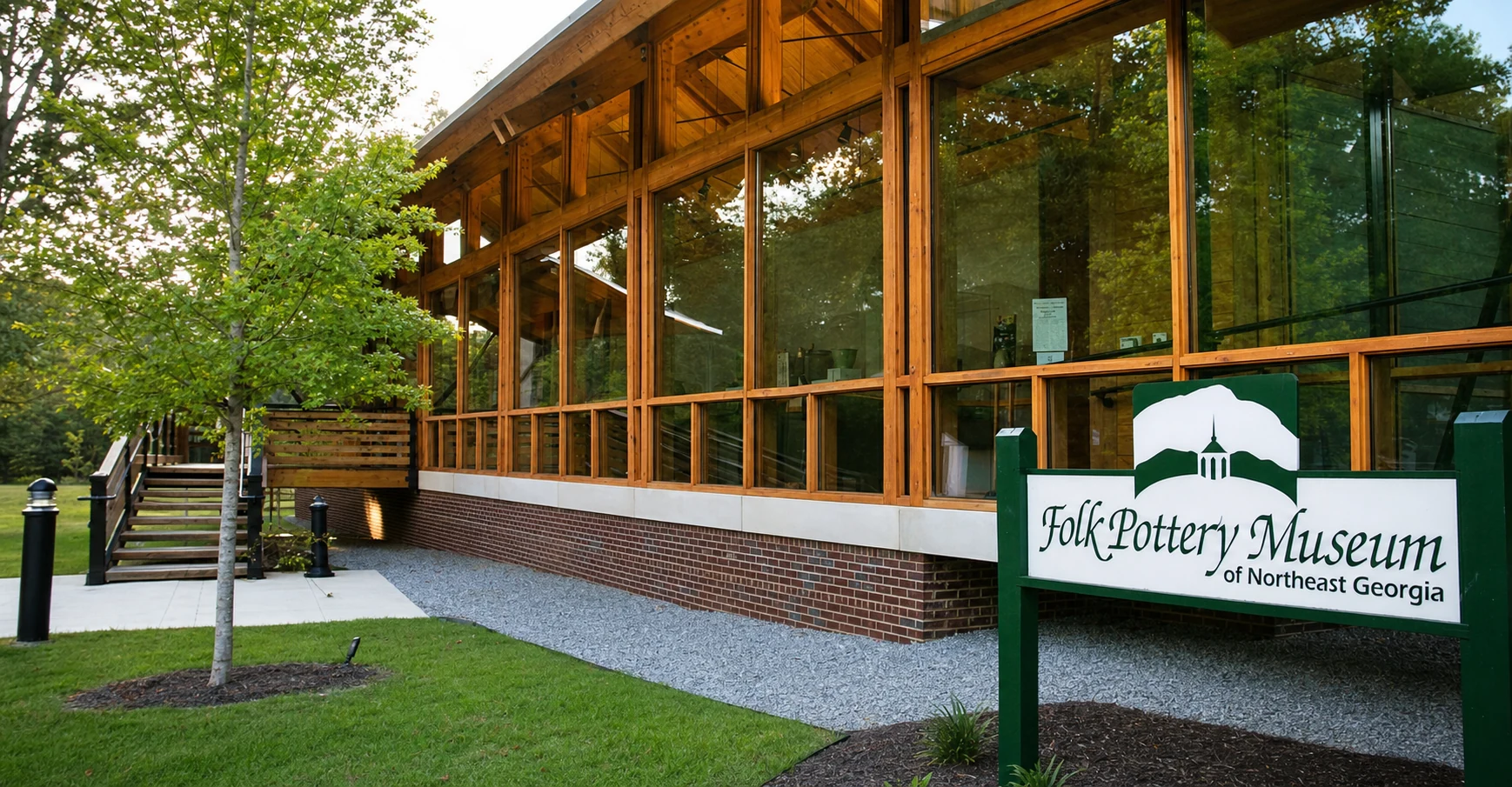 Sautee Nacoochee Center