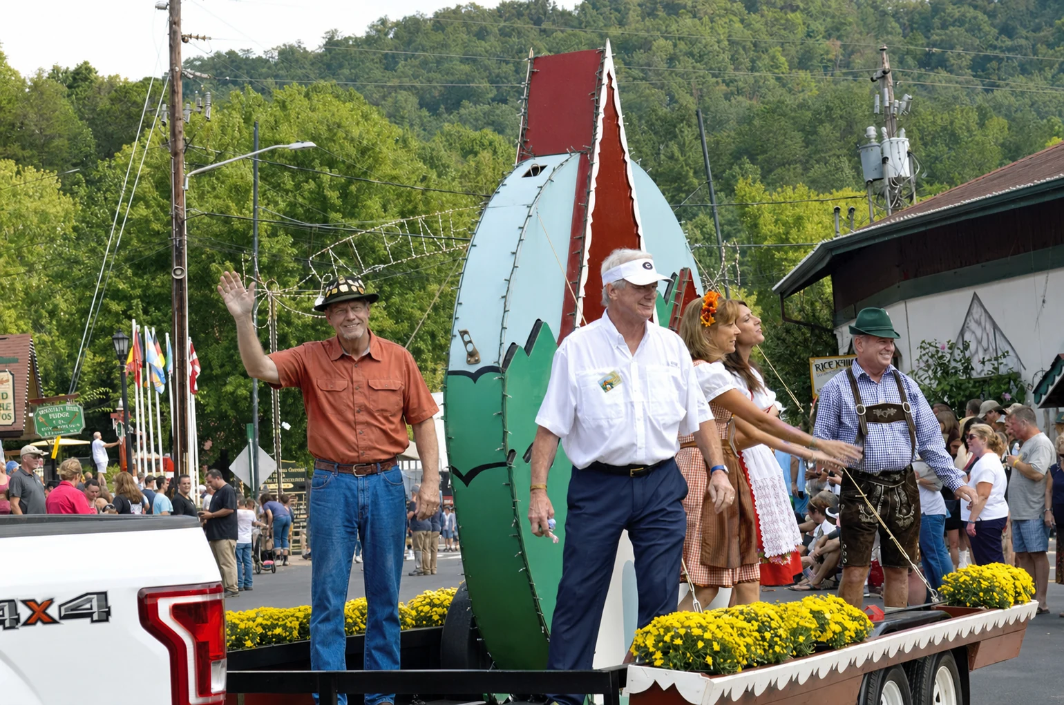 Helen Oktoberfest Parade