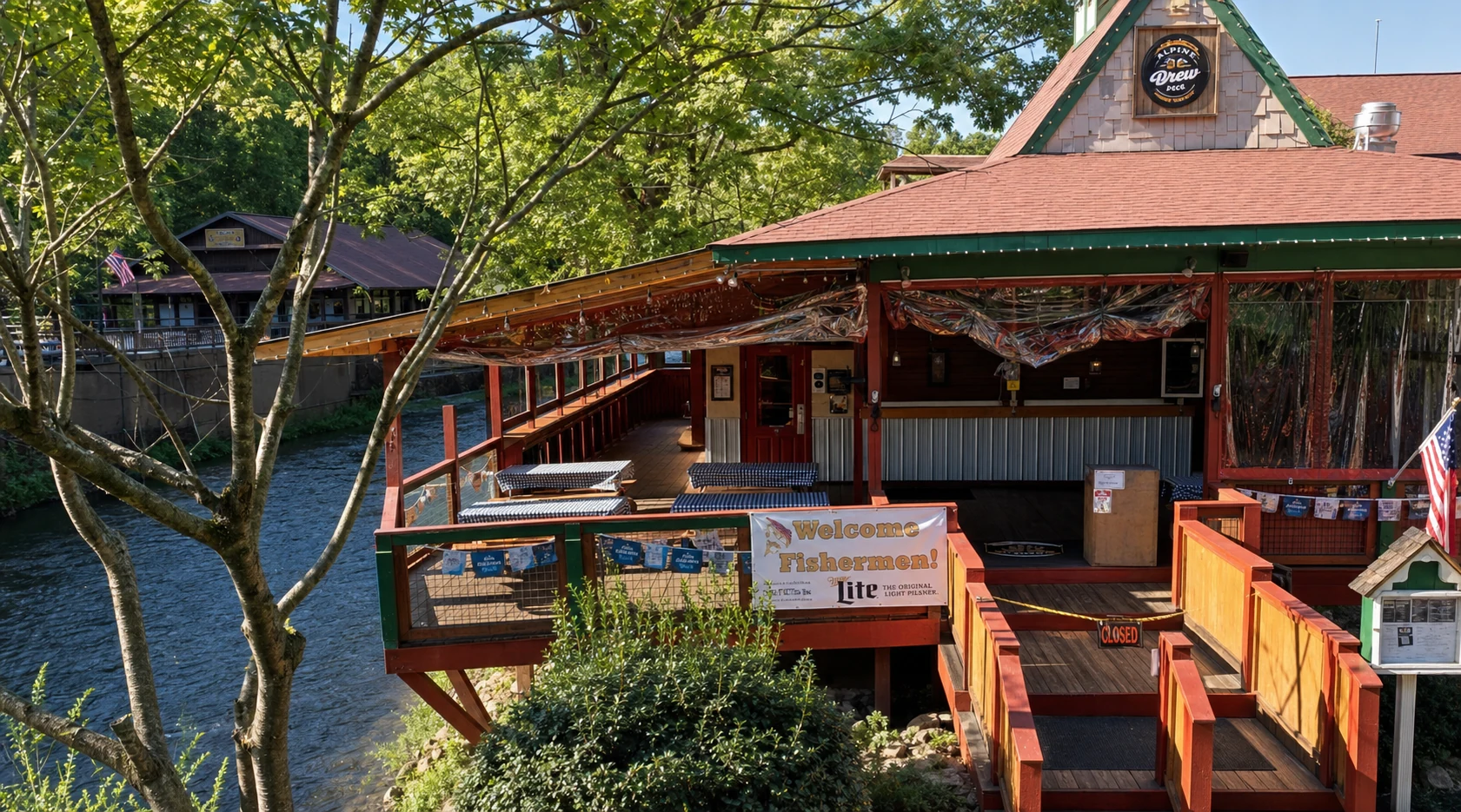 Alpine Brew Deck