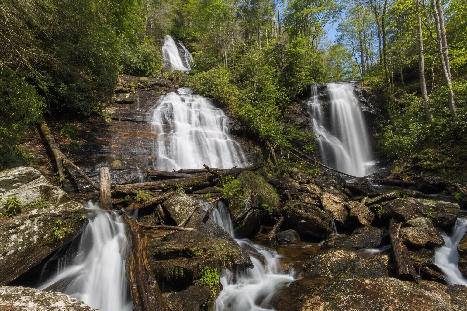 Anna Ruby Falls