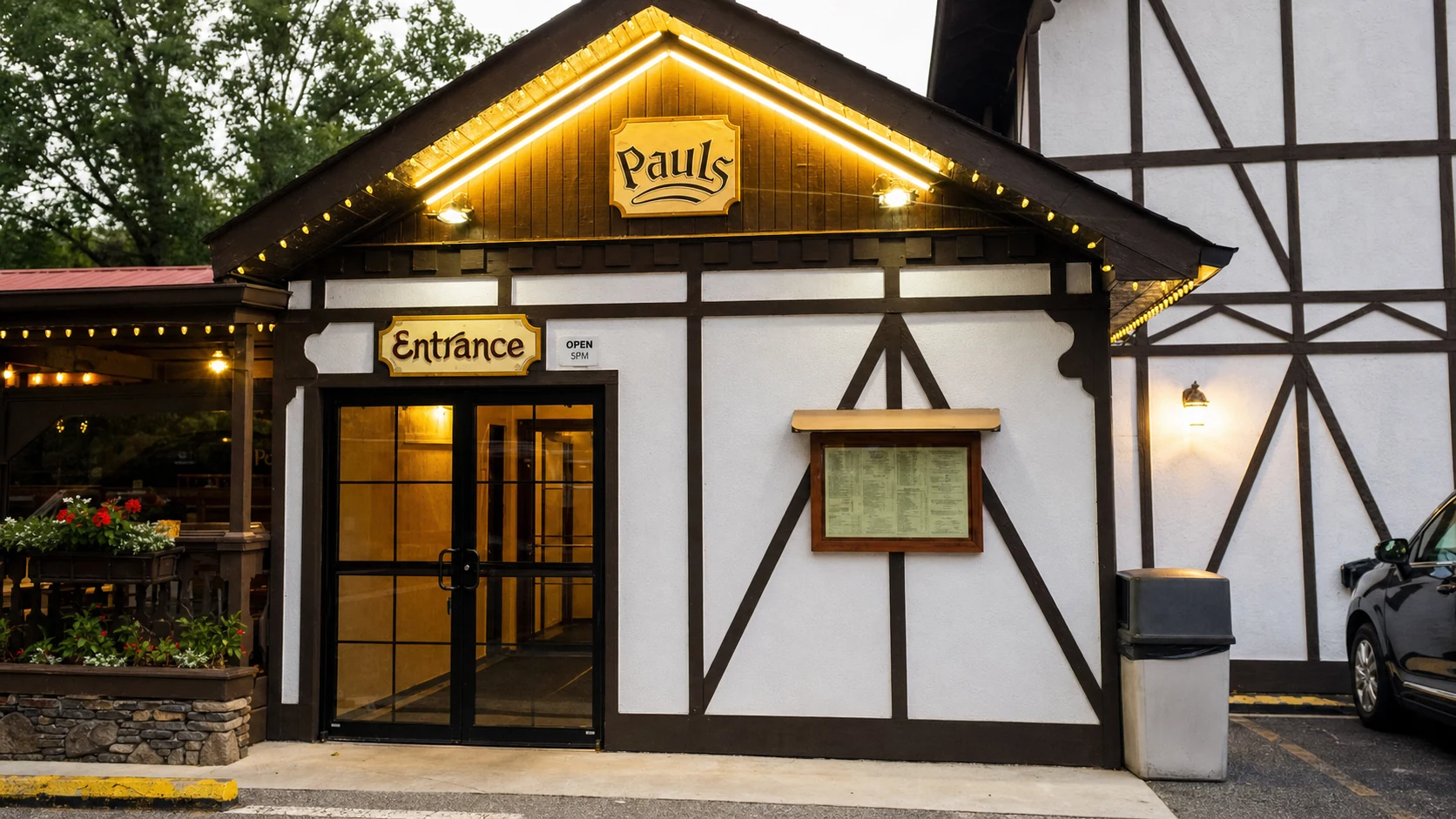 Paul's Steakhouse
