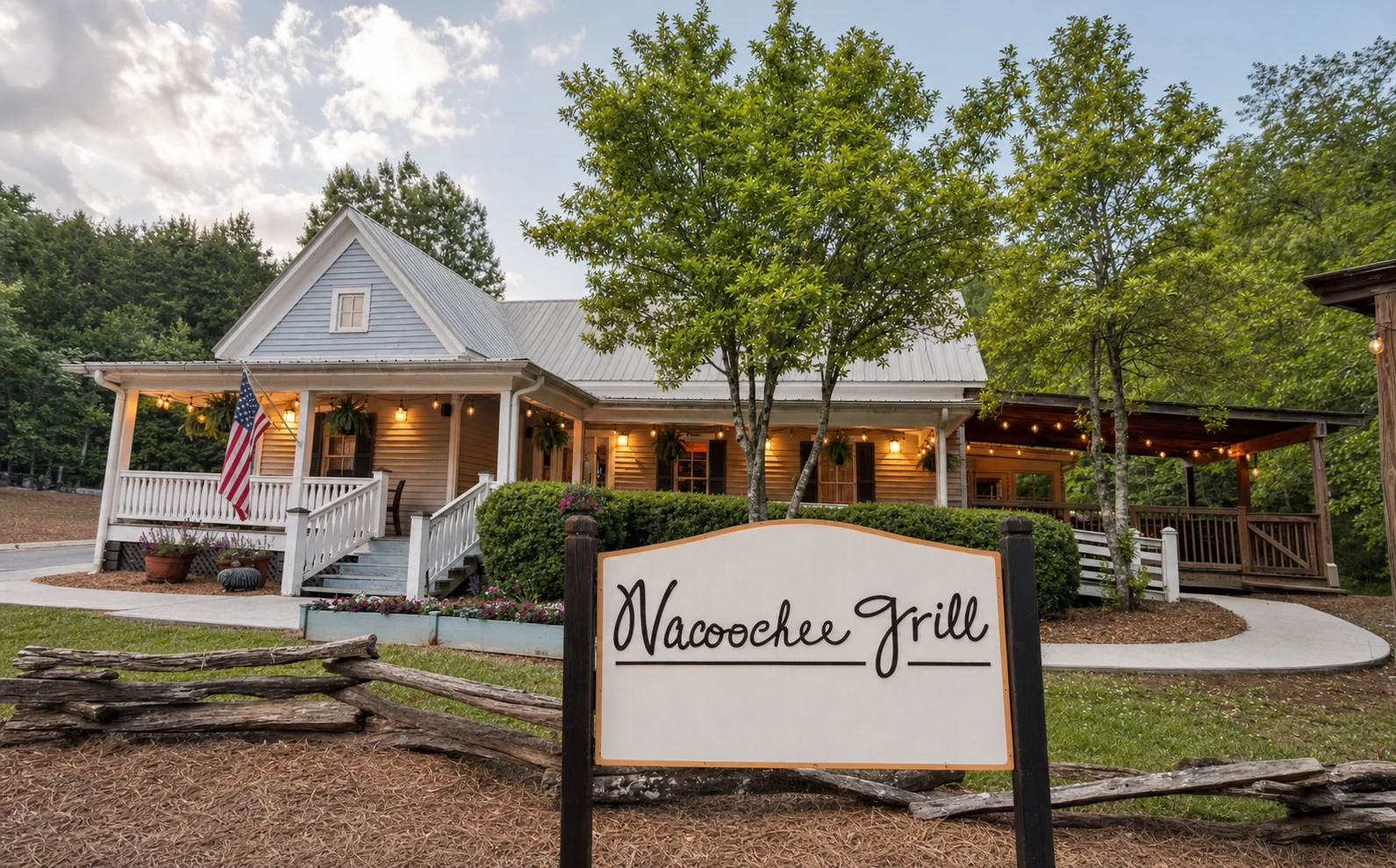 Mully's Nacoochee Grill