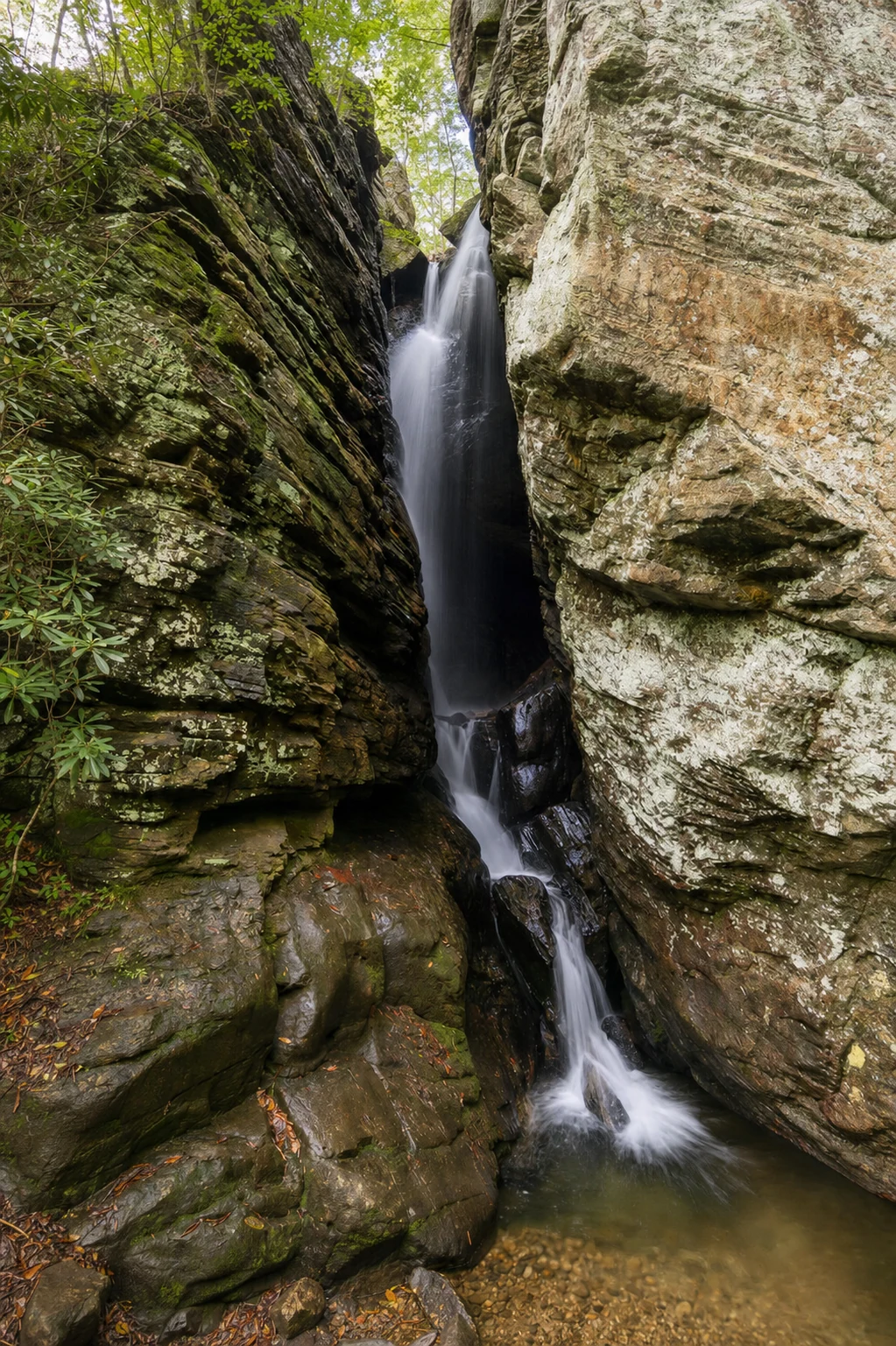 Raven Cliff Fissure