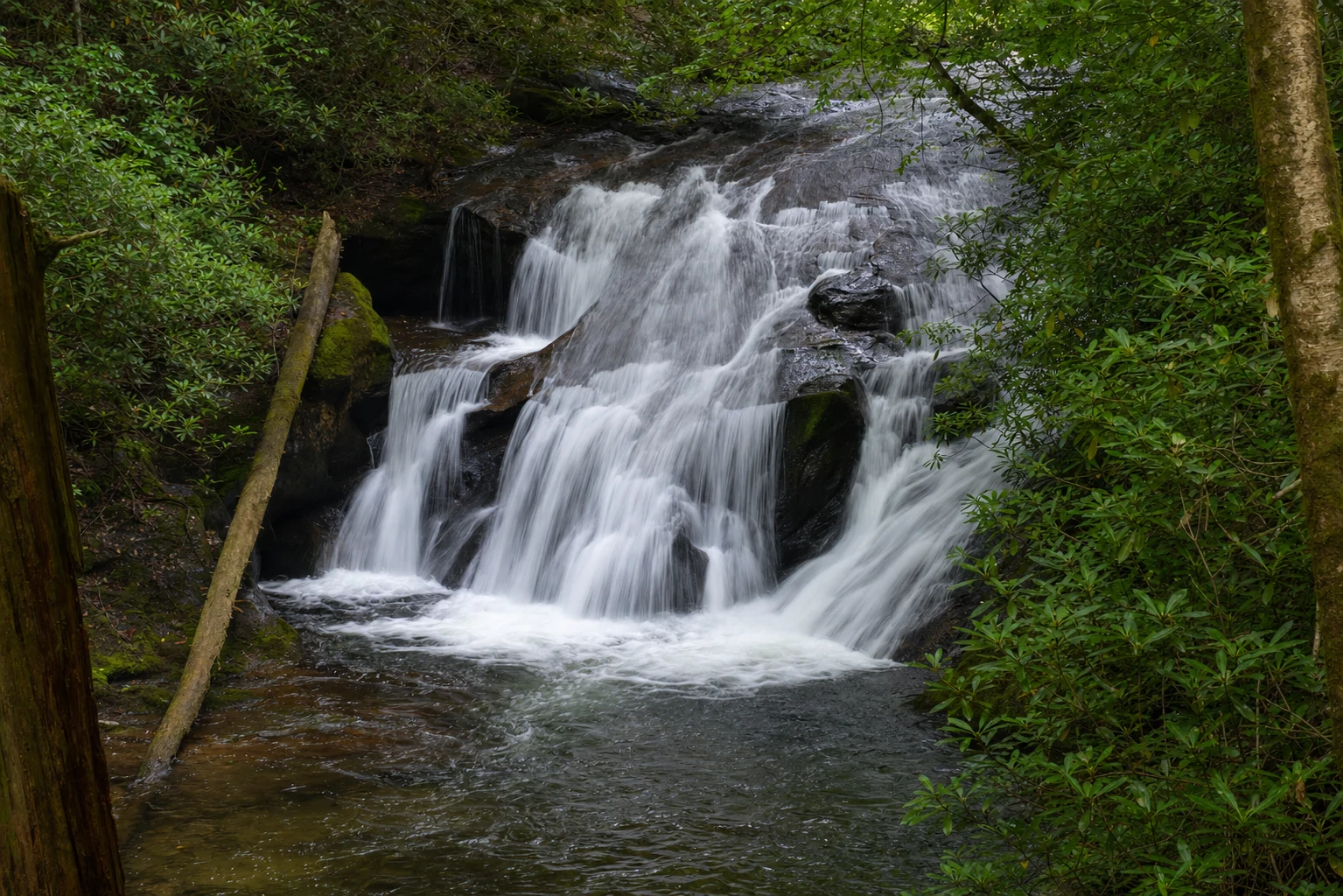 Dukes Creek Falls