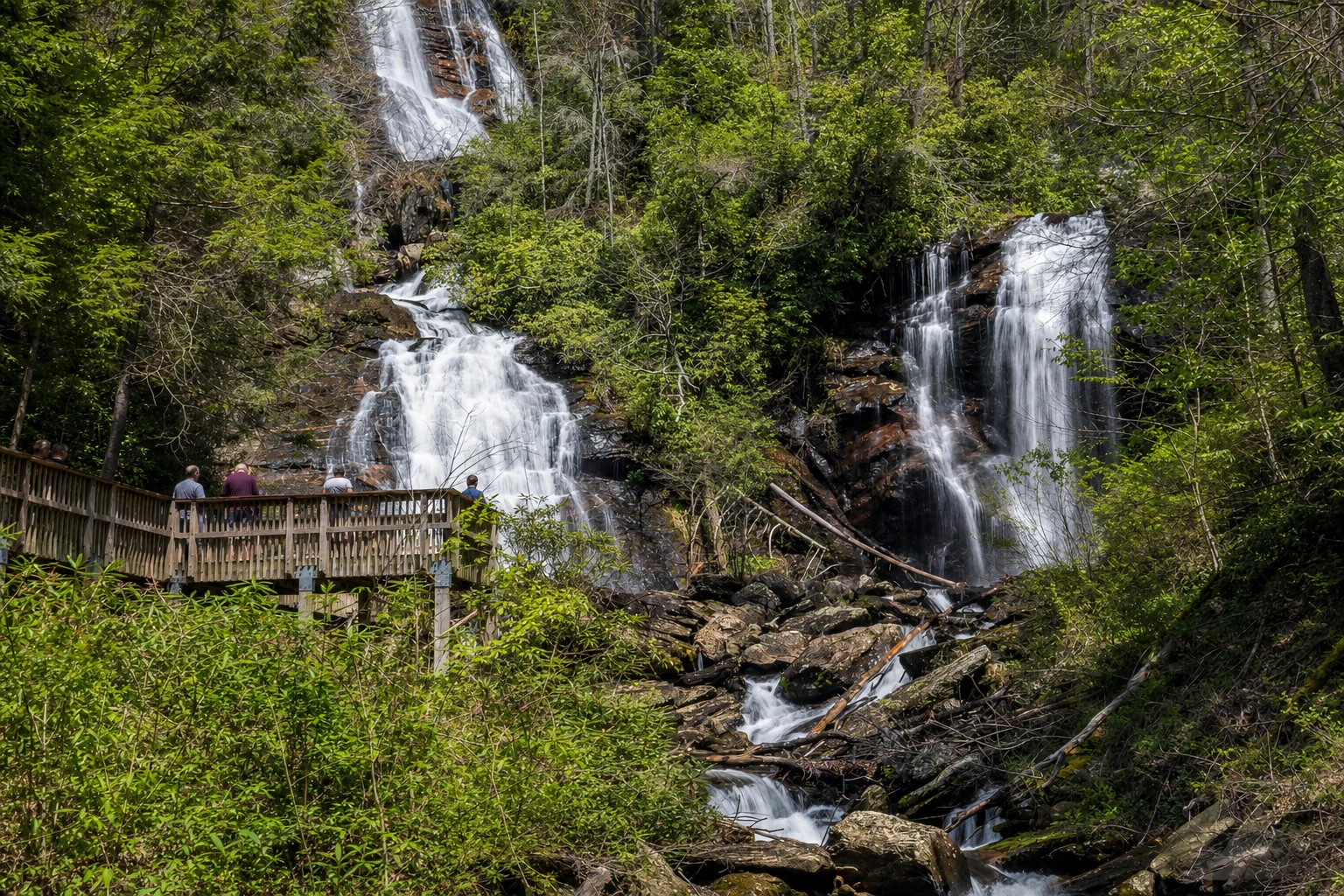 Anna Ruby Falls