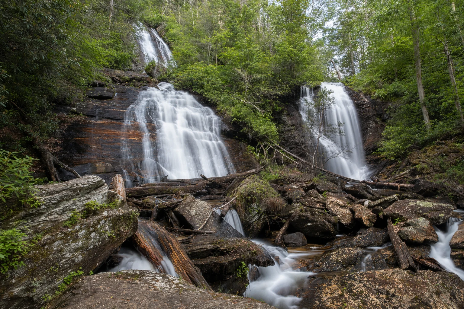Anna Ruby Falls