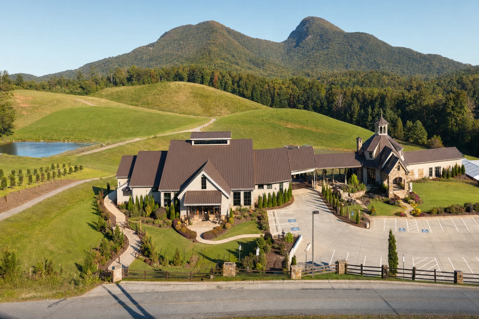 Yonah Mountain Vineyards