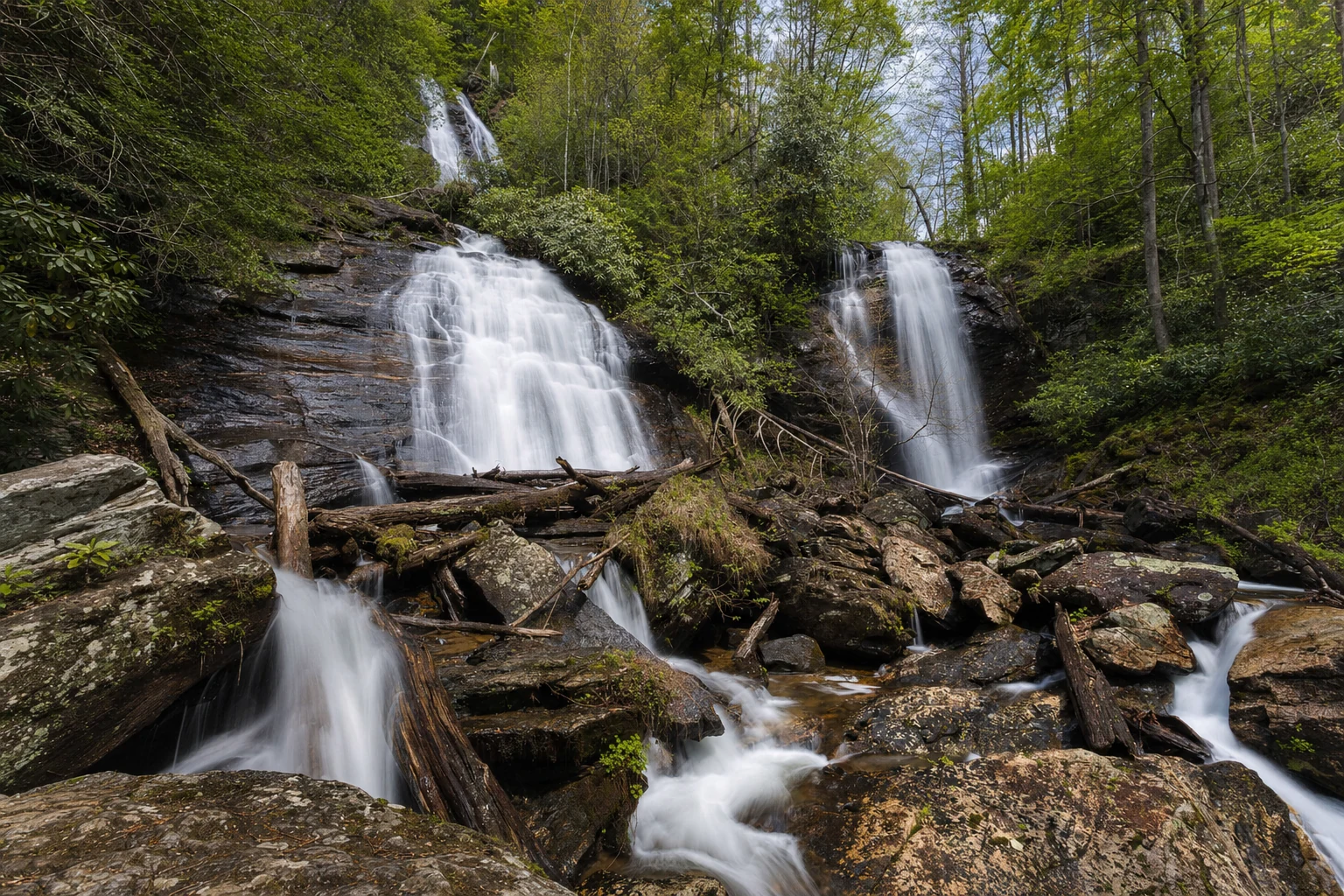 Anna Ruby Falls